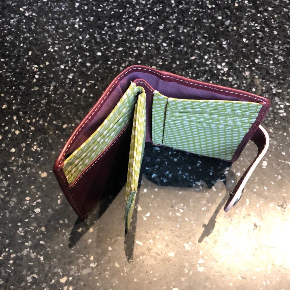 Fossil Bag And Matching Wallet - image 8